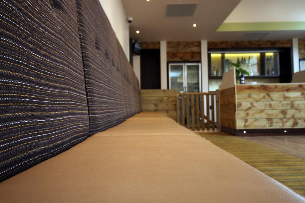 Silurian Hotel Newport Newport  Eksteriør billede